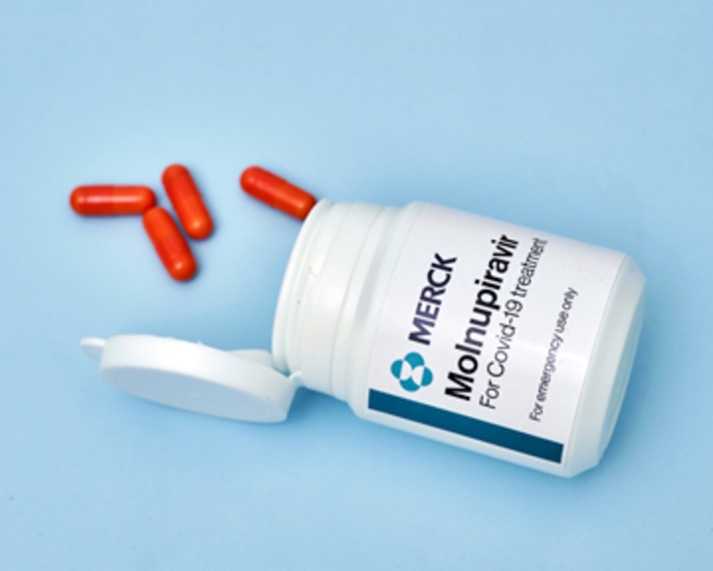Молнупиравир включат в схемы лечения COVID-19