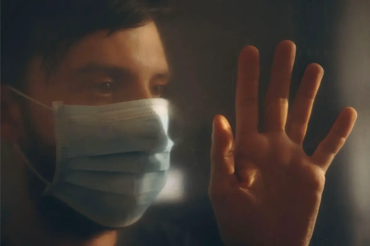 Невидимая цена лицевых масок: исследование показывает их негативное влияние на когнитивную деятельность