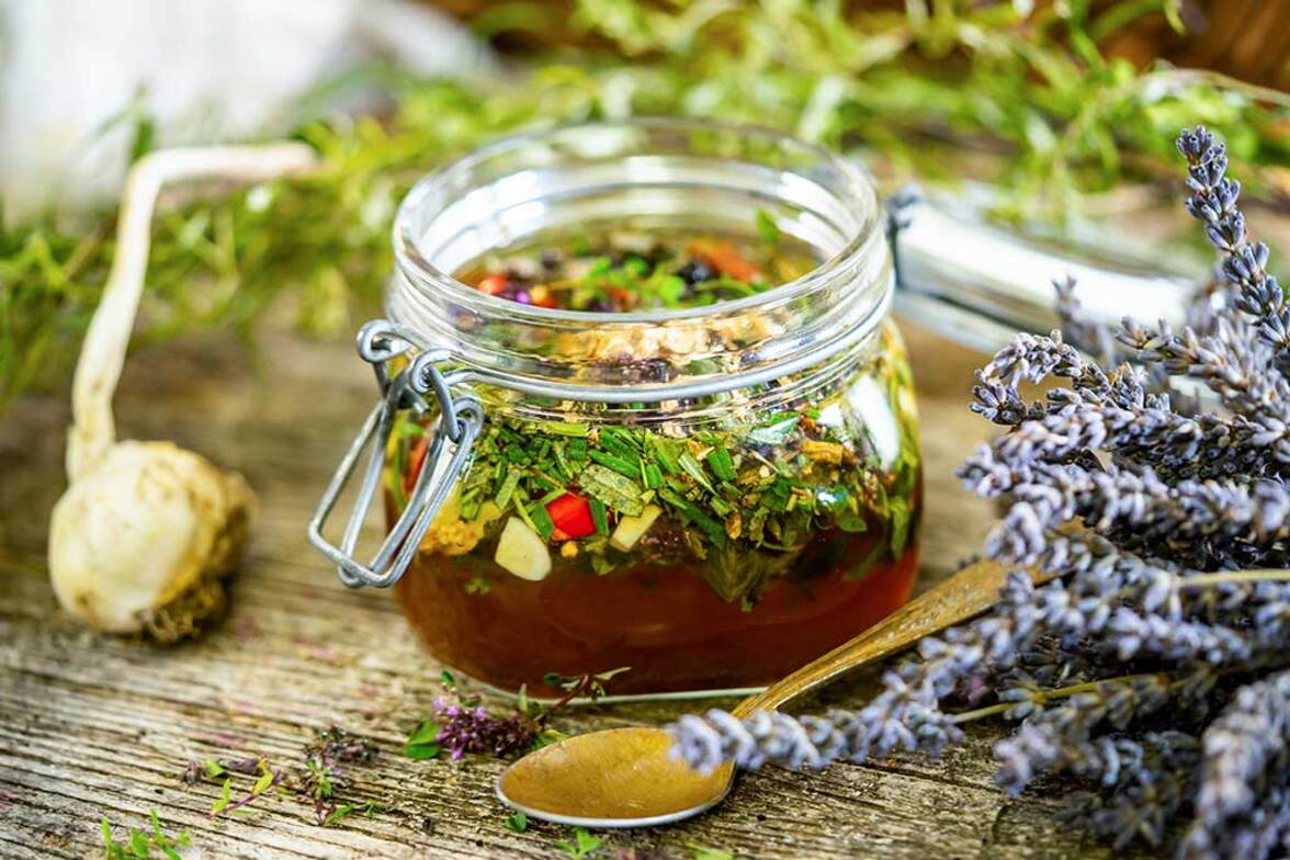 Старинное сочетание меда и уксуса может реально лечить инфицированные раны