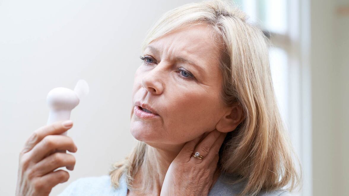 Диетические вмешательства при постменопаузальных приливах жара: потенциальная роль микробиома кишечника